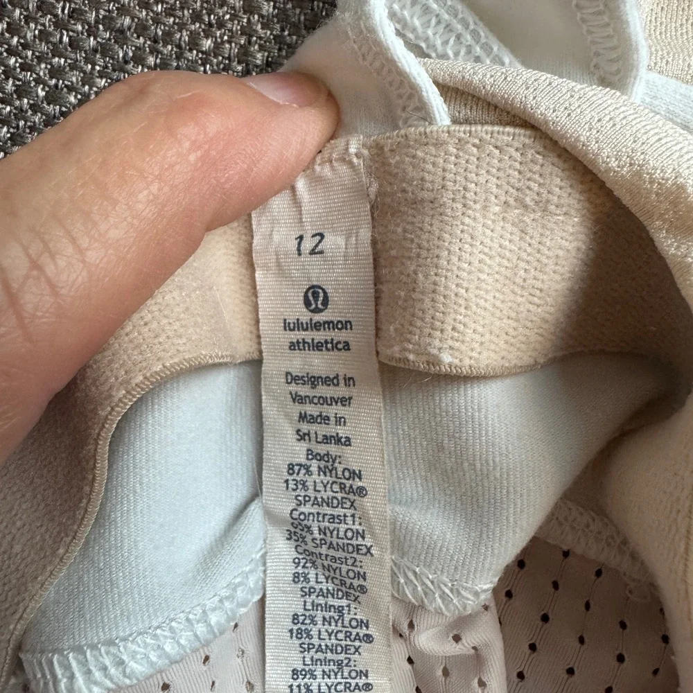 Lululemon White Racerback Tank Top with Built-in Shelf Bra Size 12 Yoga Gym
